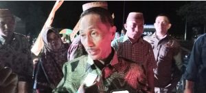 Bupati Nelson Resmi Tutup Seluruh Rangkaian Kegiatan Dalam Rangka HUT Kelurahan Tilihuwa Ke 13 Tahun 2023