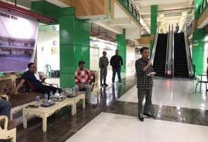 Beri Perhatian Ke Pedagang Pasmolin, Bupati Nelson: Retribusi Pasmolin Akan Diturunkan