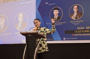 Bupati Nelson Buka Seminar dan Pendidikan Anggota Koperasi Mekar Jaya Indonesia