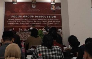 Bahas Syarat Pencalonan Pilkada Serentak 2024, KPU Gorut Gelar Focus Group Diacussion (FGD)