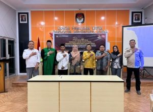 KPU Gorut Lantik 4 Orang PAW Anggota PPS