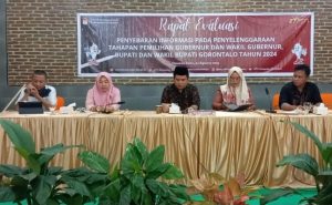 KPU Kabupaten Gorontalo Rapat Evaluasi Bersama Media