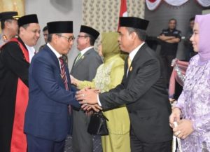 Siap Jalankan Amanah, Zulfikar Usira Resmi Jabat Ketua DPRD Kabupaten Gorontalo