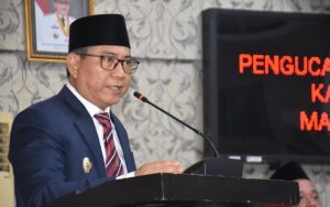 Pj. Bupati Gorontalo, Syukri Botutihe Hadiri Pengucapan Sumpah Pimpinan DPRD Kabupaten Gorontalo 2024-2029