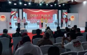 Ketua KPU Gorut, Sofyan Jakfar Membuka Langsung Debat Publik Paslon