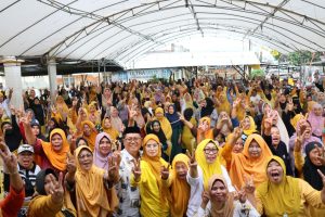 Kampanye Paslon Nomor Urut 2 Thariq-Nur di Katialada Dihadiri Seribuan Masa yang Datang Secara Sukarela