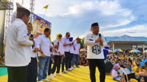 Hari Terakhir Kampanye, Paslon Hendra – Wasito Dapat Dukungan dari Ribuan Massa Boliyohuto CS