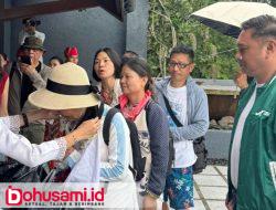 Kunjungi Tomohon, Rombongan Turis Tiongkok Nikmati Obyek Wisata