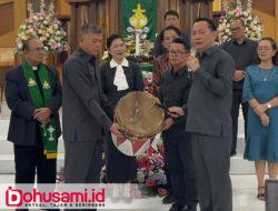 Di Ibadah HUT GMIM Kakaskasen, Wali Kota Caroll Canangkan Gerakan Pilah Sampah