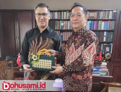 Dikunjungi Wali Kota Caroll, Dubes Turki Prof. Küçükcan Janji Datang ke Tomohon