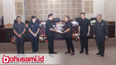 Wali Kota Caroll Sampaikan RPJMD Tomohon 2025–2029 ke DPRD