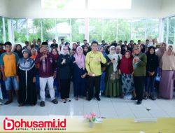 Mengatasi Kerawanan Pangan, Wabup Nurjanah Menyerahkan Bantuan Langsung Kepada Masyarakat Desa Putiana