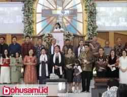 Wali Kota Caroll dan Wawali Sendy Hadiri Ibadah Paskah Kota Tomohon