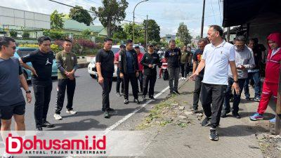Didampingi Sekkot, Wali Kota Caroll Inspeksi Lapangan