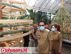 Lihat Langsung Pembuatan Float, Wali Kota Caroll : Semua Bunga TIFF dari Petani Tomohon